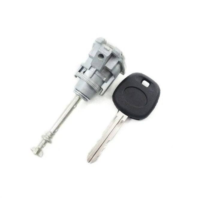 Butuc usa stanga compatibil Toyota Camry si altele dupa 2005