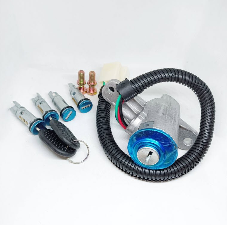 Contact cheie pornire Topautochei® pentru Iveco, 4 butuci usa, 2 chei incluse, 4837683 41040470 504026642