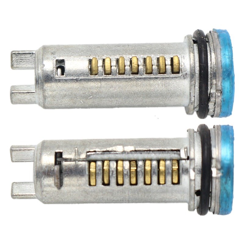Kit Contact auto pornire Topautochei® pentru Iveco Daily, butuc usa, 2 chei incluse